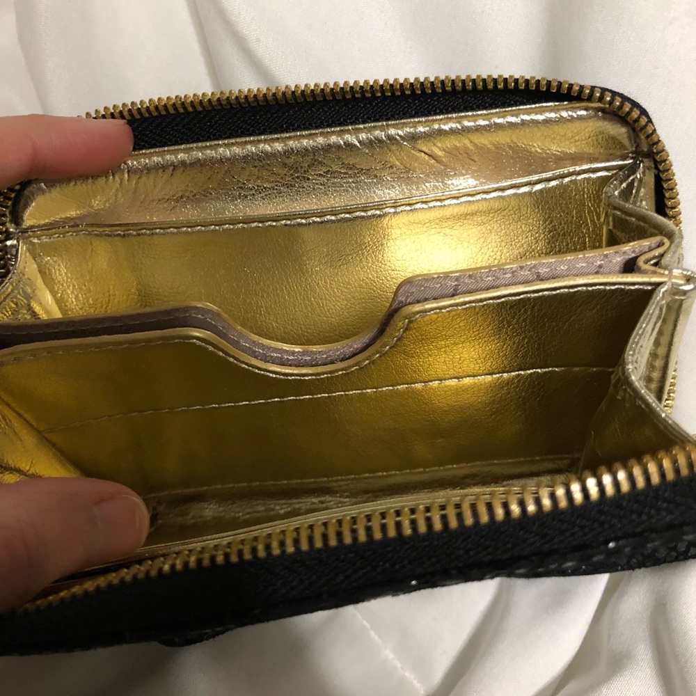 Michael Kors Black Snakeskin W/GH Wristlet - Picture 7 of 8